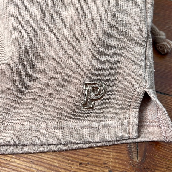 Victoria’s Secret Pink Hi- waist fleece skirt - Picture 3 of 8